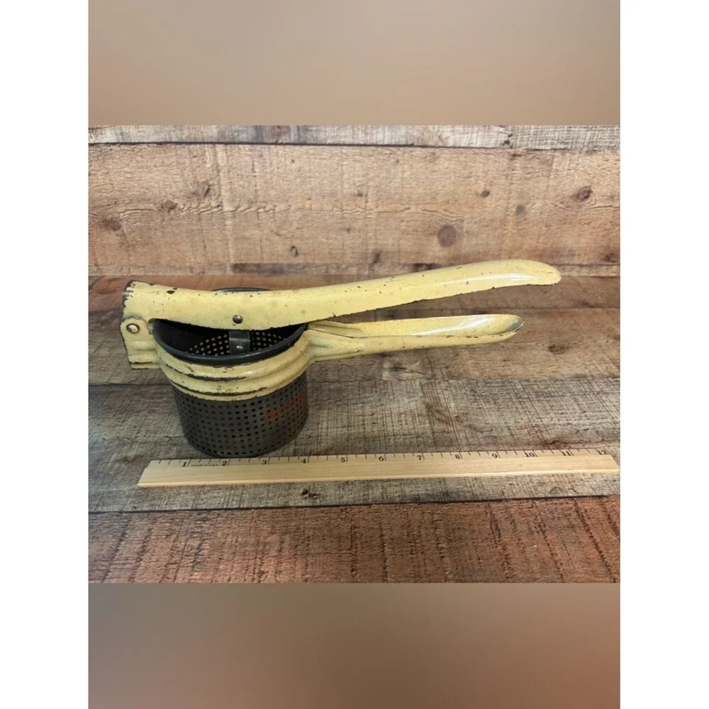 Vintage Potato Ricer Masher Juicer Strainer Metal Hinged Press Yellow Handheld